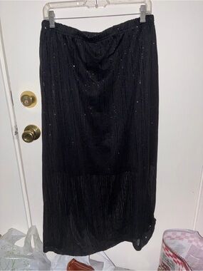Black Sequin Maxi Skirt - Classic Evening Style